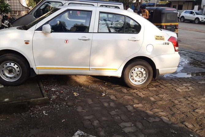 Affordable Goa Airport Transfer - The car you get: sedan for 1–3, SUV for 4–6