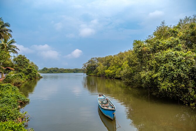 Chronicles and Echoes of Divar Island by Make It Happen - Food and comfort: snacks included, so you actually enjoy the day