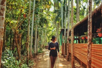 CULTURAL & HISTORIC DAY TOUR ATTRACTIONS - Churches, Temples & Spice Plantation - Timing, pickup, and how the 6–8 hour day really feels