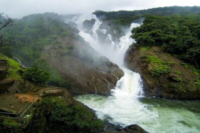 Day Trip to Mollem National Park Including Dudhsagar Falls and Jeep Safari from Goa - Getting there: 7:00 am pickup and the ride into the Western Ghats