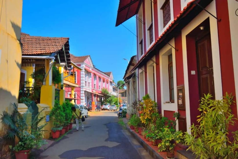 Explore the Old Panjim City: Guided Walking Tour by Foot - Fontainhas and Tobacco Square: where Portuguese color meets local memory