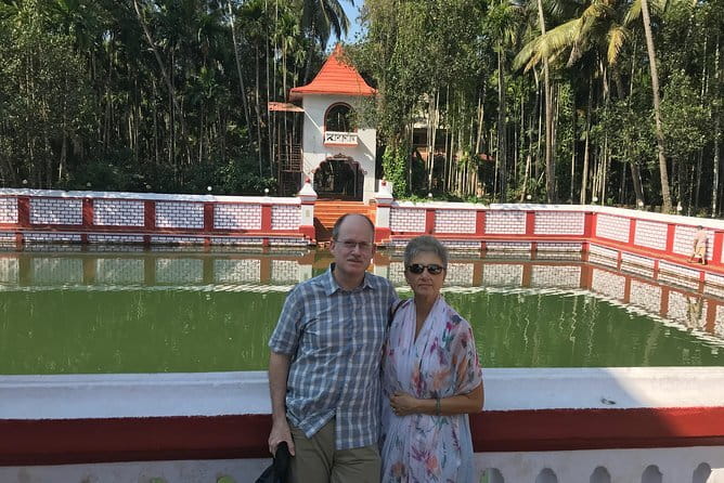 From Goa - Overnight Taj Mahal Agra Private Tour by Return Flights - The driving and guiding: private, air-conditioned, and built to reduce stress