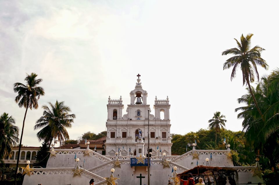 Goa Street Food Crawl: Authentic Food Tasting Experience - Eating smarter on a crawl: small moves that keep you comfortable