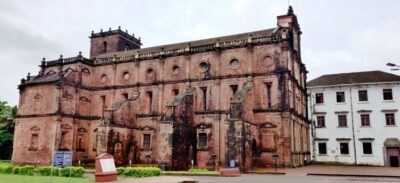Old Goa: Walking Tour of Heritage Churches - Meeting at Viceroys Arch: start point and how to get oriented