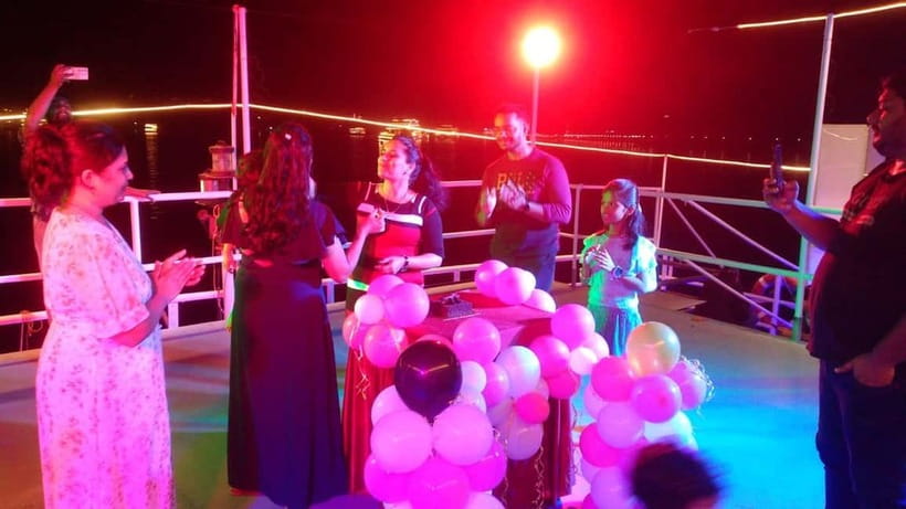 Panaji: Dinner Cruise in Goa with Hotel Transfer and 2 Beers - Panaji Pickup To Boarding: getting on the water smoothly