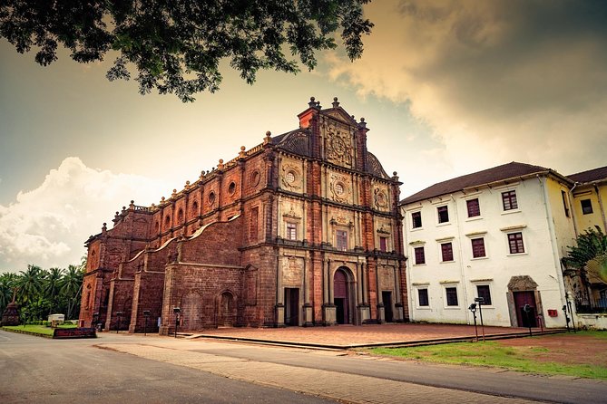 Private Tour of Fontainhas & Old Goa's Portuguese Heritage - What the private format means for your day